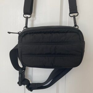 Athleta crossbody bag/belt